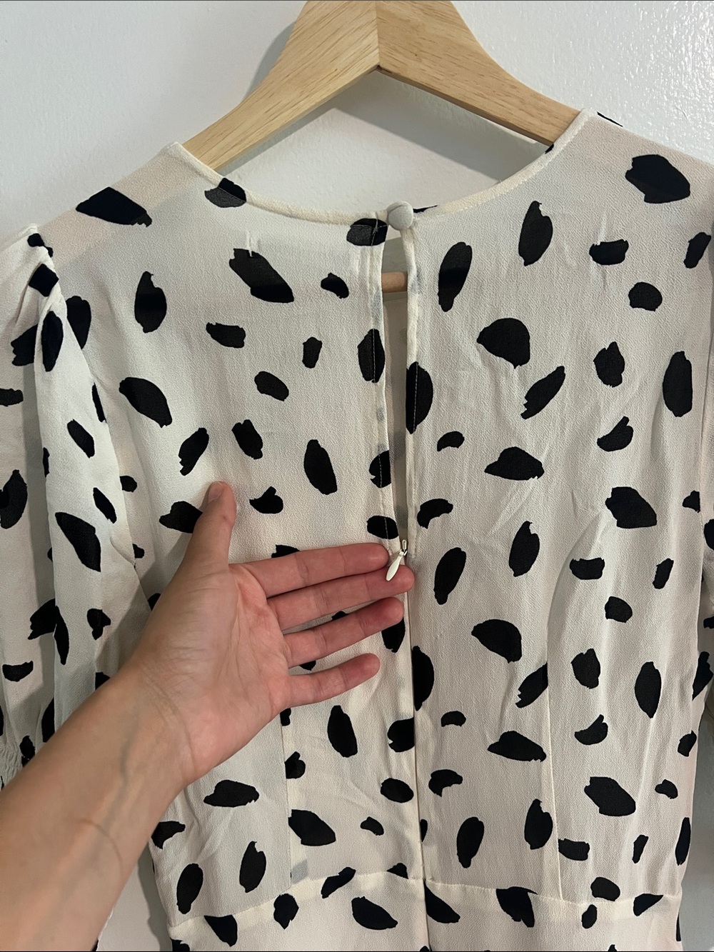 Reformation Carolena Black & Cream Spot Midi Dress with Smocked Cuffs, Side Slit - Picture 4 of 6